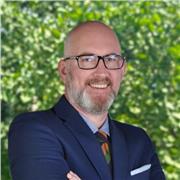 I am a highly experienced teacher and can create lessons for the needs of any students.